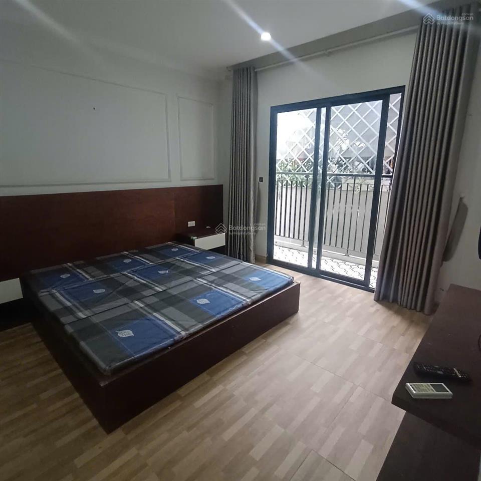 Chính chủ cho thuê căn hộ 2 phòng ngủ 2wc 70m2 full đồ phố hoàng như tiếp giá 8.5 triệu 0976 879 ***