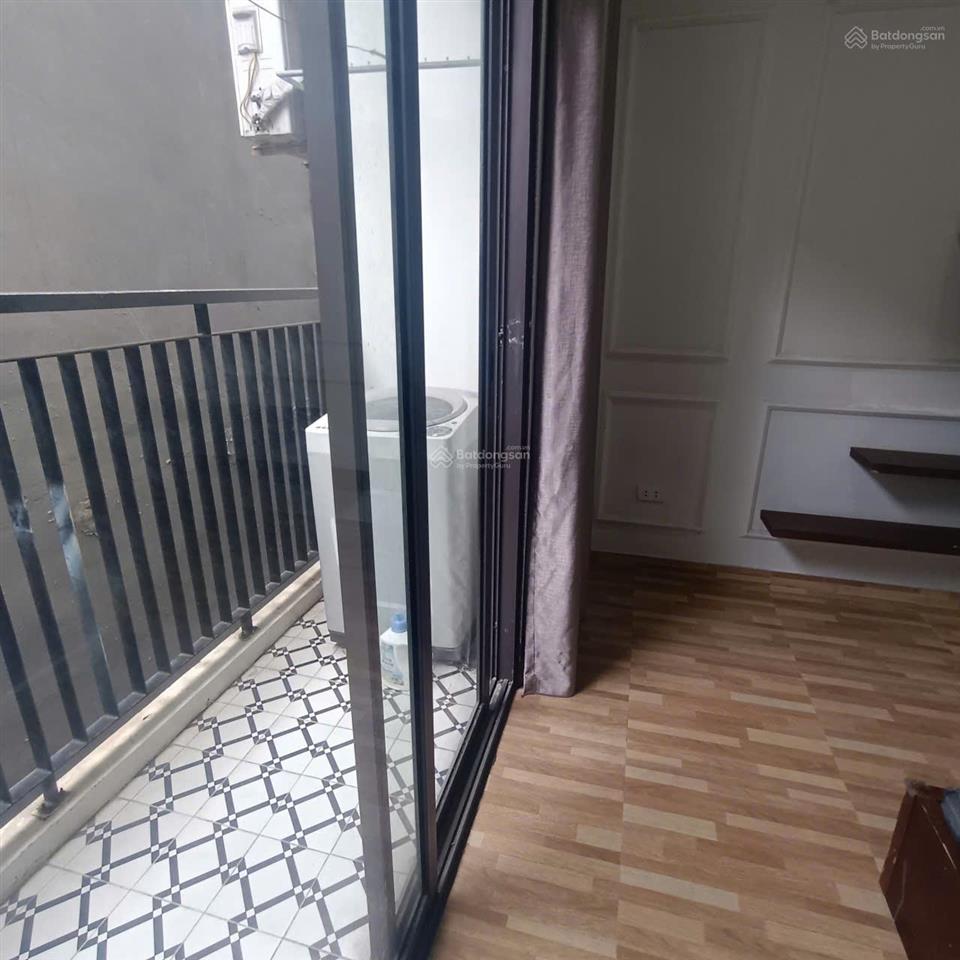 Chính chủ cho thuê căn hộ 2 phòng ngủ 2wc 70m2 full đồ phố hoàng như tiếp giá 8.5 triệu 0976 879 ***