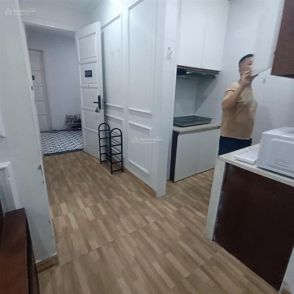 Chính chủ cho thuê căn hộ 2 phòng ngủ 2wc 70m2 full đồ phố hoàng như tiếp giá 8.5 triệu 0976 879 ***