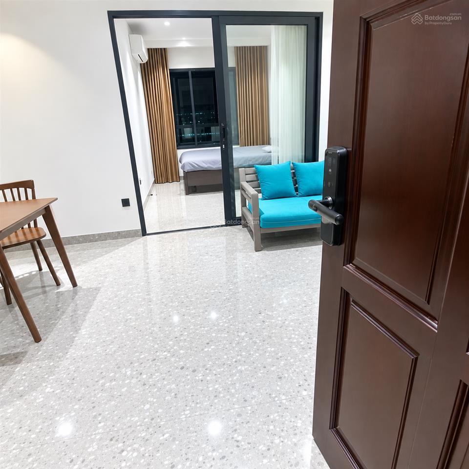 Chính chủ cho thuê căn hộ 1 phòng ngủ 1pk full đồ đẹp 46m2 phố ngọc thụy giá 7 triệu 0976 879 ***