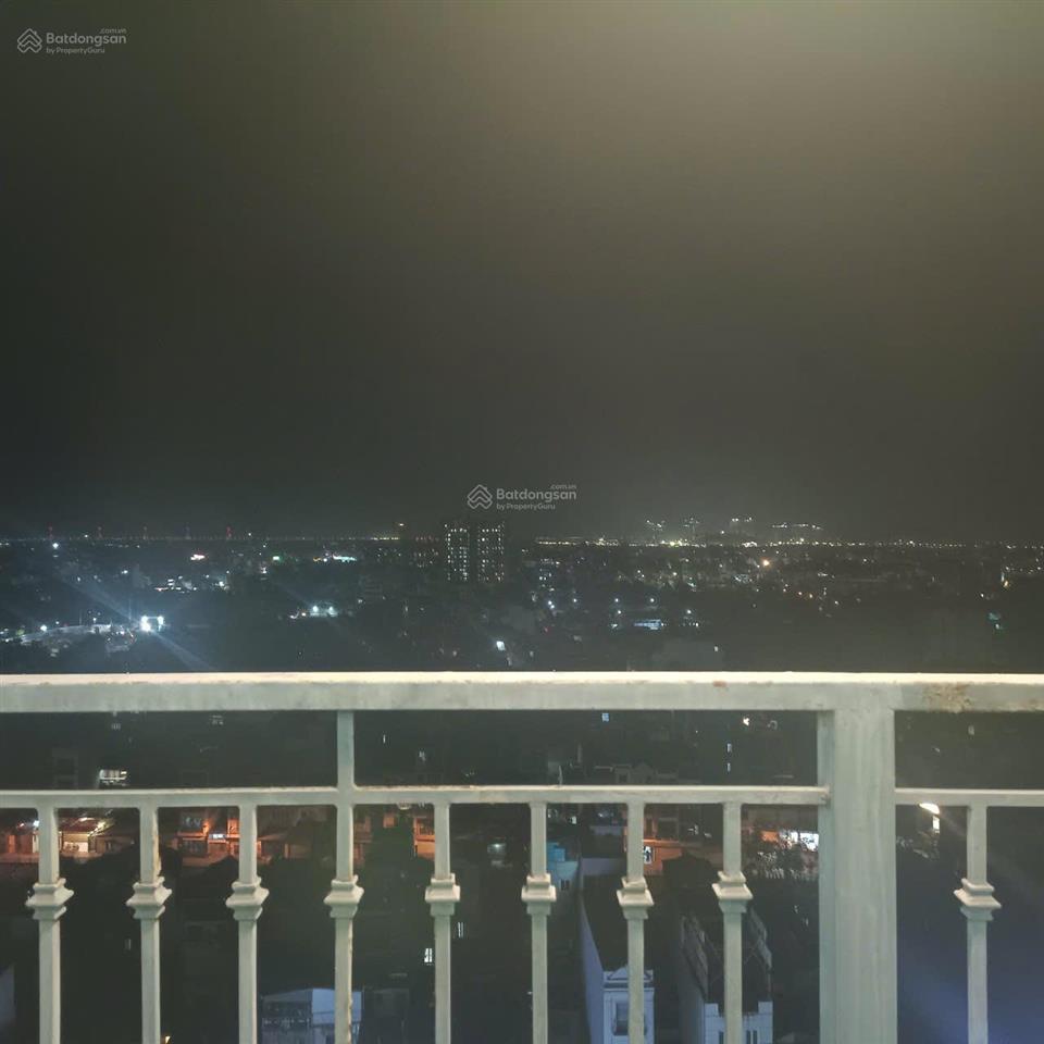 Chính chủ bán căn 2 ngủ 90m full đồ view sông và hồ chung cư one 18 phố ngọc lâm 6.99 tỷ0976 879 ***