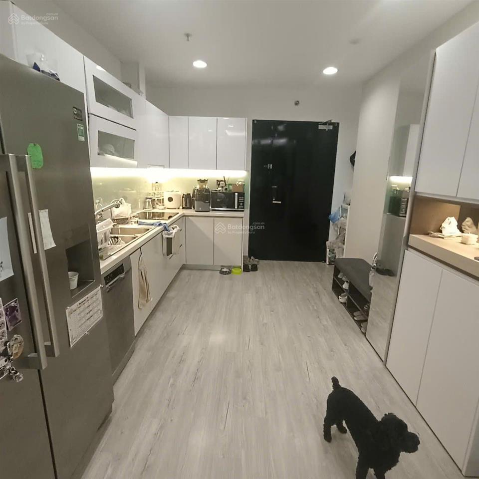 Chính chủ bán căn 2 ngủ 90m full đồ view sông và hồ chung cư one 18 phố ngọc lâm 6.99 tỷ0976 879 ***