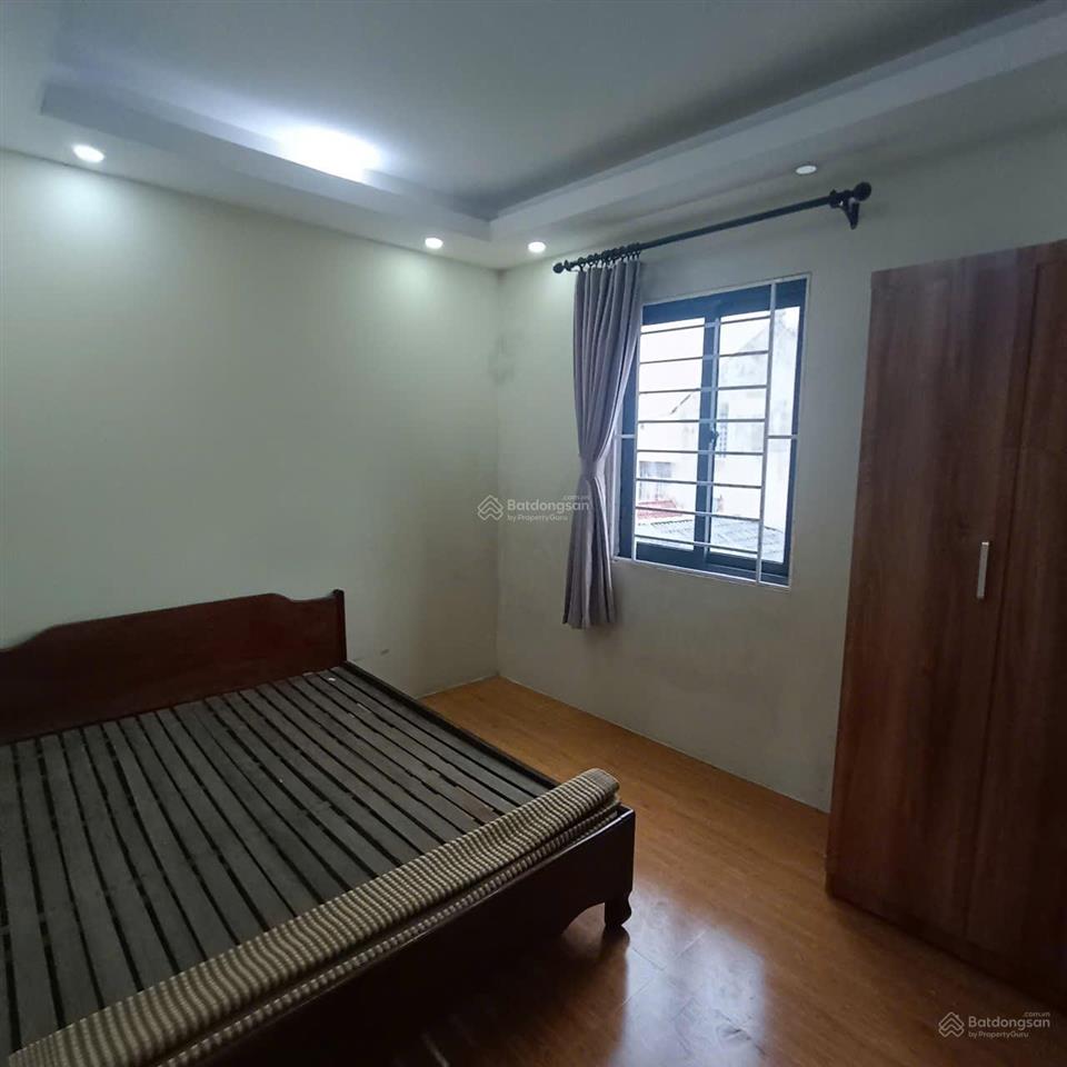 Cho thuê chung cư 2 phòng ngủ 1wc 55m2 full đồ điện nước giá dân phố ái mộ 6.5 triệu 0976 879 ***