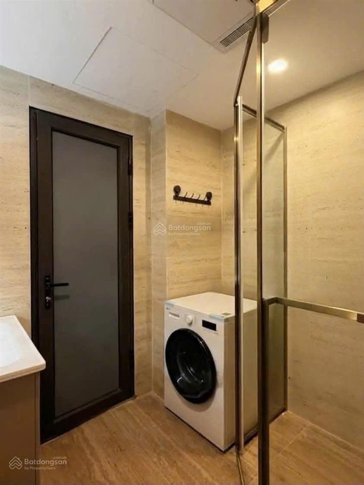 Chính chủ cho thuê căn 2 phòng ngủ 1wc full đồ 60m2 đẹp phố ngọc thụy giá 10 triệu  0976 879 ***