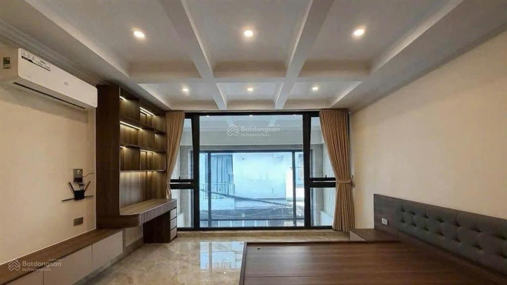 Chính chủ cho thuê căn 2 phòng ngủ 1wc full đồ 60m2 đẹp phố ngọc thụy giá 10 triệu  0976 879 ***