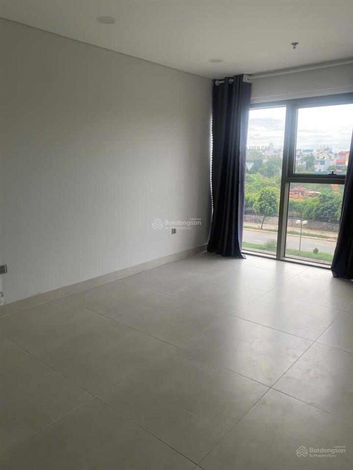 Cho thuê căn hộ tầng 3 chung cư khai sơn 1 ngủ 1 khách riêng 40m2 đồ cơ bản giá 6 triệu 0976 879 ***