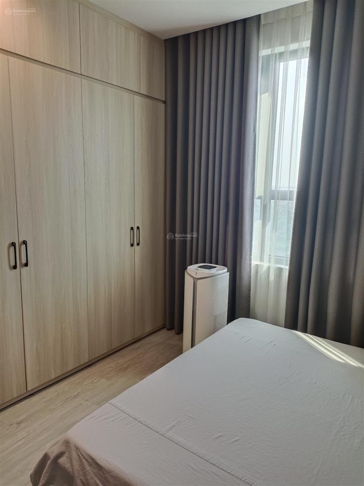 Chính chủ bán căn hộ 90m2 2 ngủ 2wc chung cư one 18 phố ngọc lâm giá hời thị trường 0976 879 ***