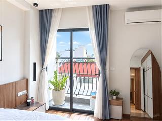 Chính chủ cho thuê chung cư 2 ngủ full đồ có lốt oto miễn phí 65m2 phố hồng tiến  0976 879 ***