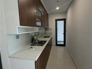 Cho thuê chung cư khai sơn 2 phòng ngủ 78m2 đồ cơ bản thêm giường tủ giá 10,5 triệu 0976 879 ***