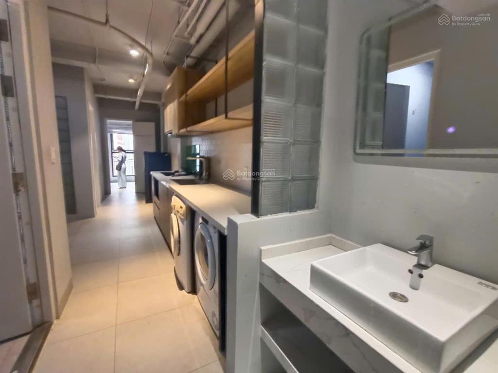 Chính chủ cho thuê căn 2 ngủ full đồ 60m2 phố tư đình giá 7,5 triệu nhận pet, oto đỗ cửa0976 879 ***