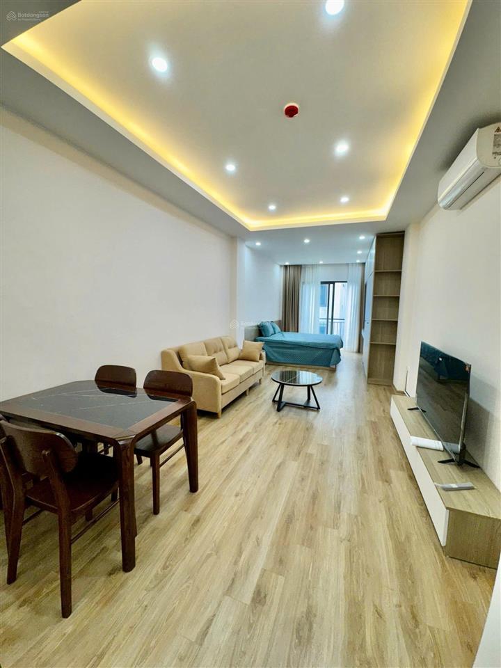 Chính chủ cho thuê căn hộ đẹp 60m2 có ban công phố hồng tiến full đồ giá 8.5 triệu  0976 879 ***