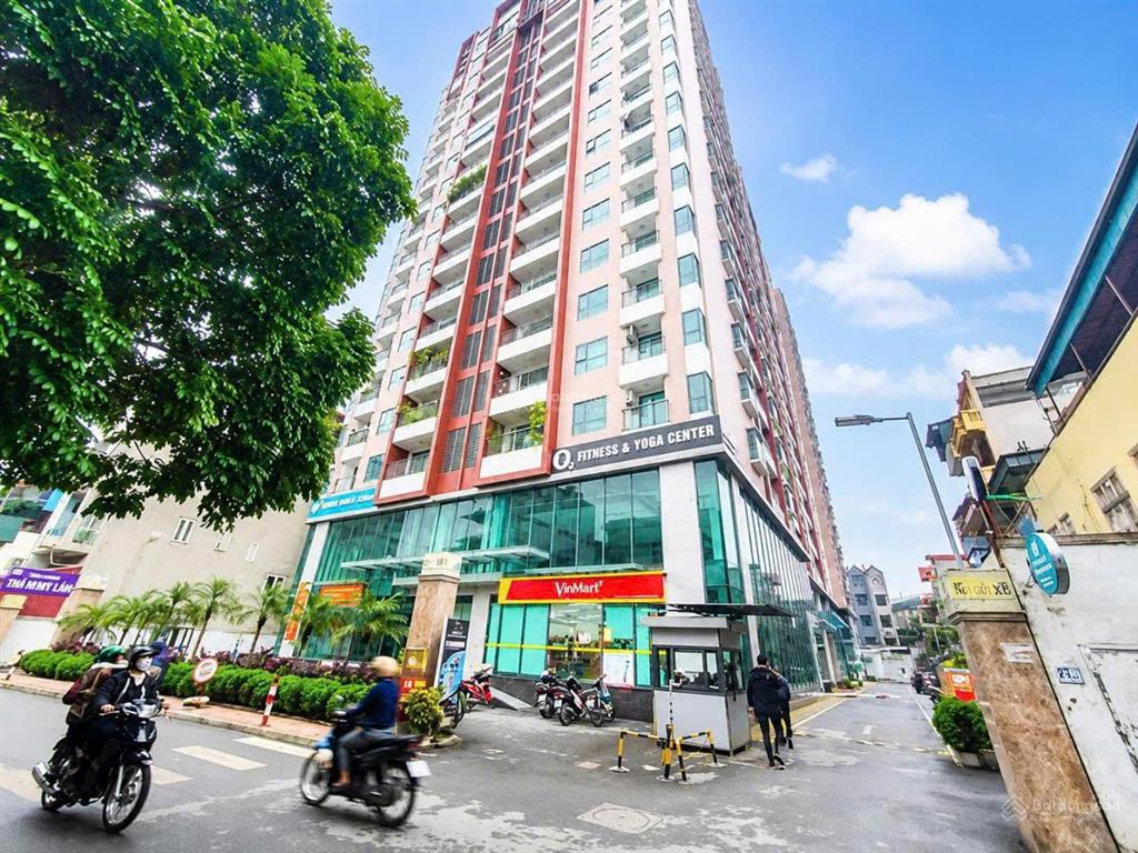 Chính chủ cần bán chung cư 2 phòng ngủ 90m2 gần cầu chương dương  long biên giá 6,8 tỷ 0976 879 ***