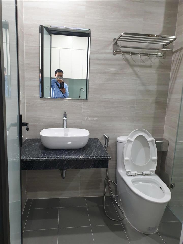Chính chủ cho thuê chung cư mini 44m2 full đồ 1 ngủ 1 khách phố hồng tiến giá 6.5 triệu 0976 879 ***