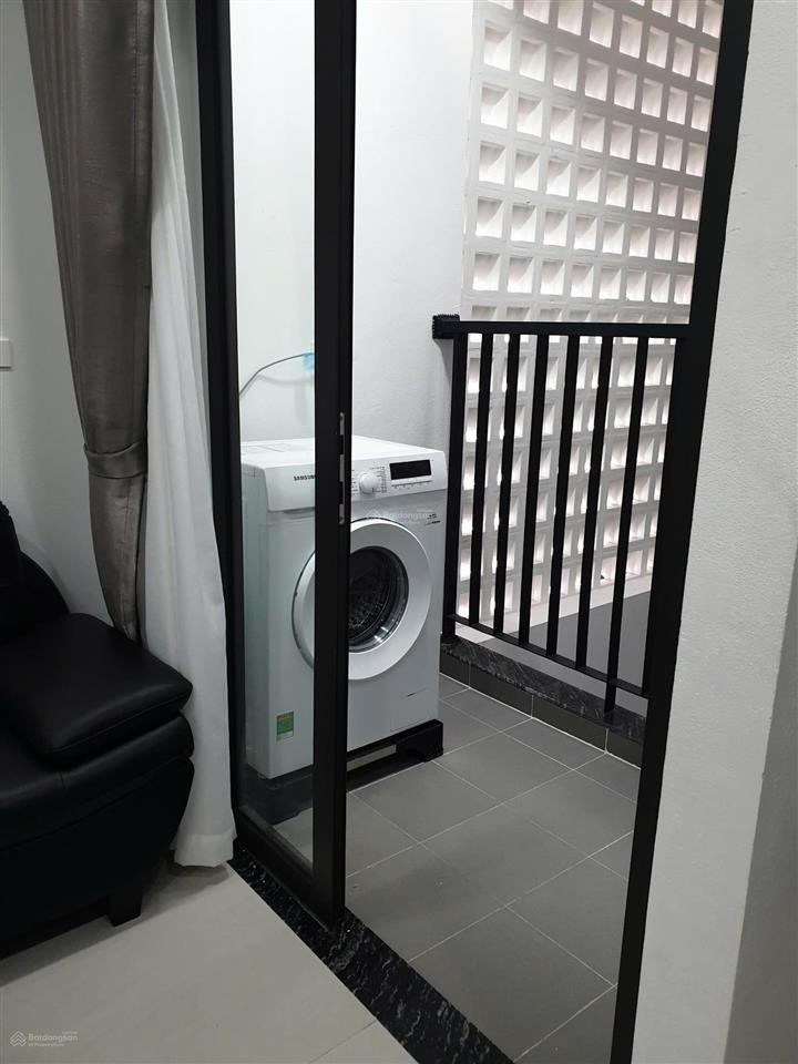 Chính chủ cho thuê chung cư mini 44m2 full đồ 1 ngủ 1 khách phố hồng tiến giá 6.5 triệu 0976 879 ***