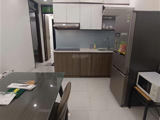 Chính chủ cho thuê chung cư mini 54m2 2 ngủ 1 wc, điện nước giá dân phố ái mộ, bồ đề.  0976 879 ***