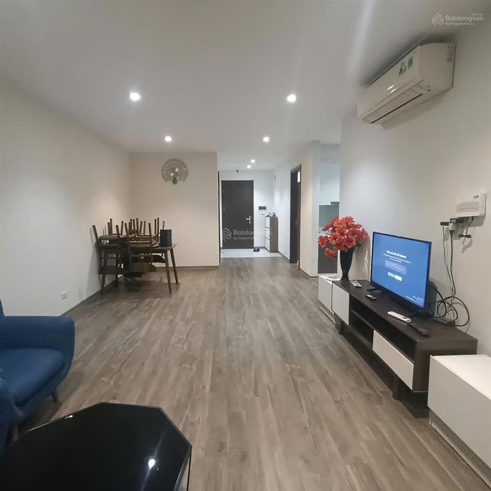 Chính chủ cho thuê căn hộ 2 ngủ 2wc 95m2 full đồ chung northern diamond giá 11 triệu  0976 879 ***