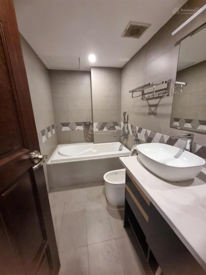 Cho thuê căn hộ 70m2 2 ngủ 2 vệ sinh chung cư nguyễn sơn full đồ giá 14 triệu  0976 879 ***