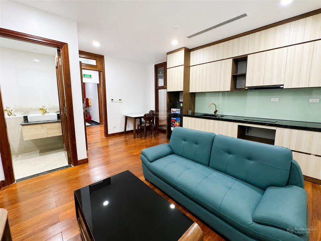 Cho thuê căn 2 phòng ngủ 60m2 full đồ phố lâm hạ gần vietnam airlines jsc giá 9 triệu 0976 879 ***