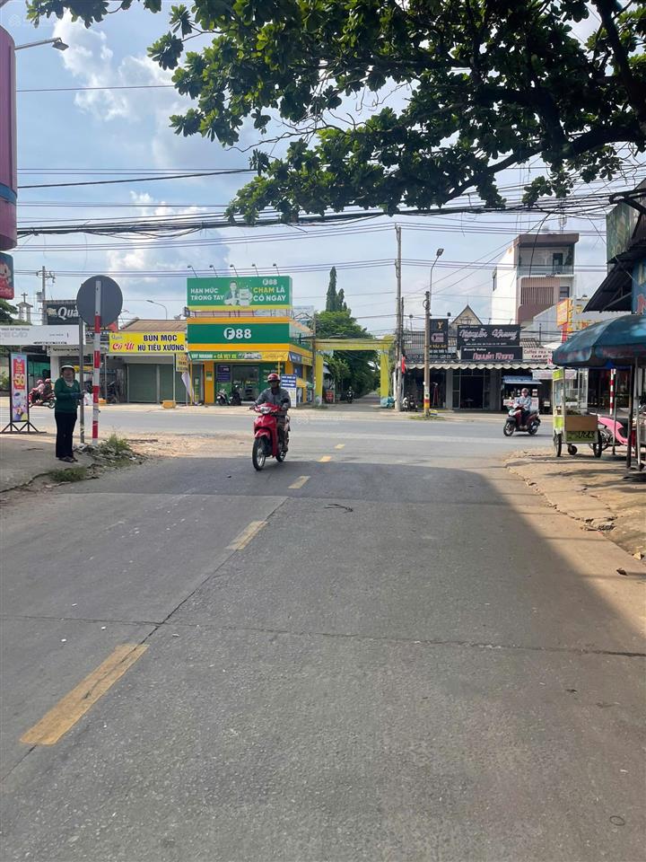 450m2 mặt tiền kinh doanh đường xuân đông xuân tâm ngay trung tâm xuân tâm, cách chợ xuân đà 350m