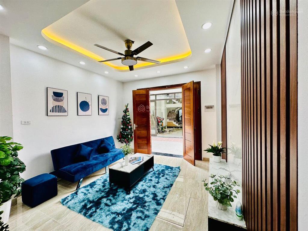 Bán nhà 3 tầng, 3 phòng ngủ, full nội thất  tt quang minh, mê linh, hà nội (3.8 tỷ)