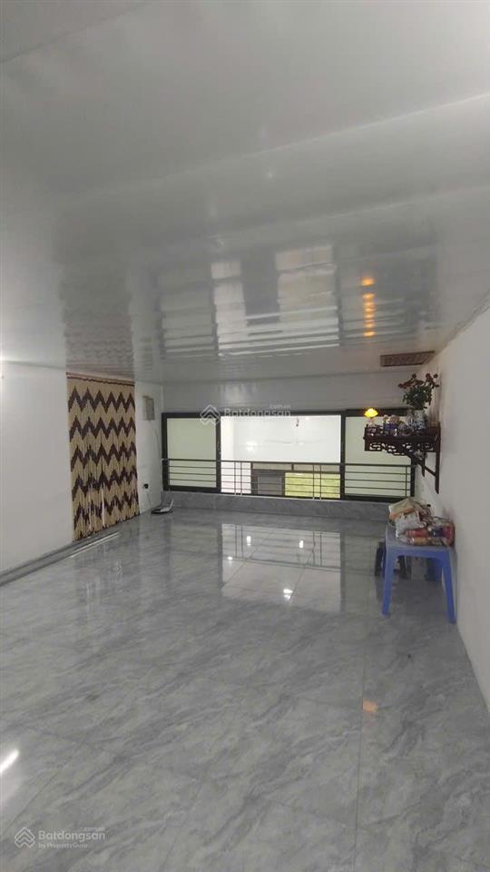 Nhà đẹp, lô góc, dt64m2, mặt tiền 4.2m, 2 tầng, 3p. ngủ, ôtô đỗ cửathôn ấp tre, xã quang minh, h.n