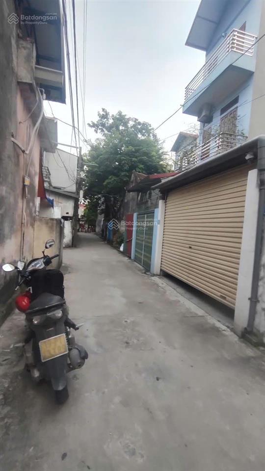 Bán đất 70m2, tặng nhà c4, ôtô vào nhà  tổ 4, gia thượng, xã quang minh, h. nội (3,7 tỷ)
