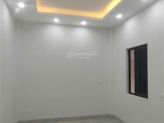 Bán nhà diện tích 55m2, mặt tiền 5.8m, 4 tầng, 4 ngủ, ôtô đỗ cửa tổ 9, ấp tre, xã quang minh, hn