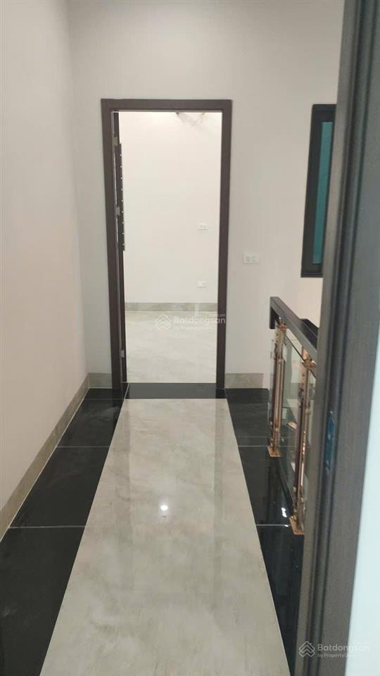Bán nhà diện tích 55m2, mặt tiền 5.8m, 4 tầng, 4 ngủ, ôtô đỗ cửa tổ 9, ấp tre, xã quang minh, hn