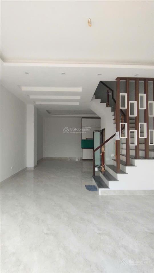 Bán nhà mới dt40m2, m. tiền 4m, 4 tầng, 4p ngủ, ô tô gần  thôn ấp tre, xã quang minh, hn(4.2 tỷ)