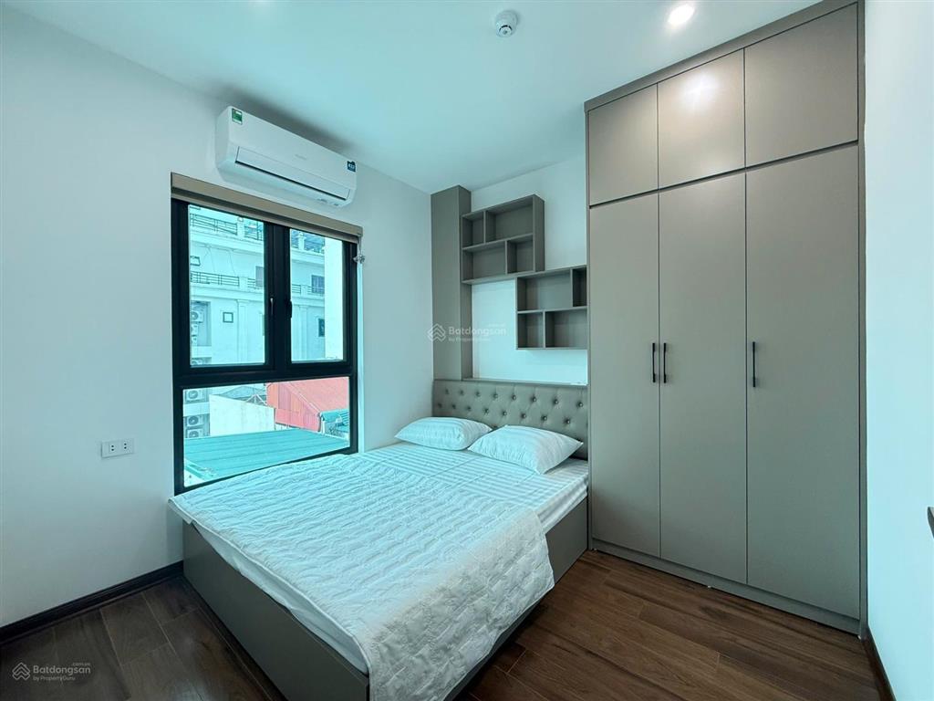 Cho thuê căn hộ vip 2 ngủ 1 khách mới tinh tại 106 hoàng quốc việt, nhà mới tinh, full nội thất.