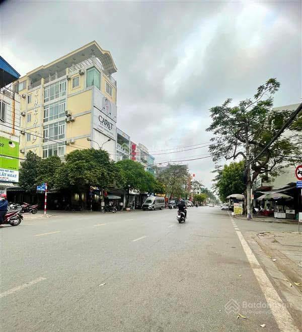 Bán nhà mặt đường quán nam  vị trí đẹp nhất phố  kinh doanh tốt