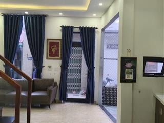 # Sập Hầm, Hoàng Diệu, 50m2 2 mặt thoáng, 3 tầng, 3PN khép kín, sân thượng, 3.xx tỷ