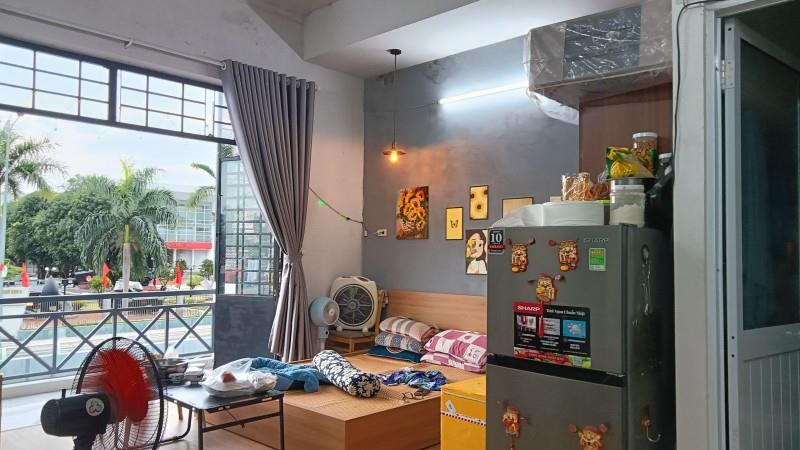 #  MT Duy Tân, gần Bạch Đằng, 90m2, 3 tầng cứng, 8 căn hộ, thu 35tr/th