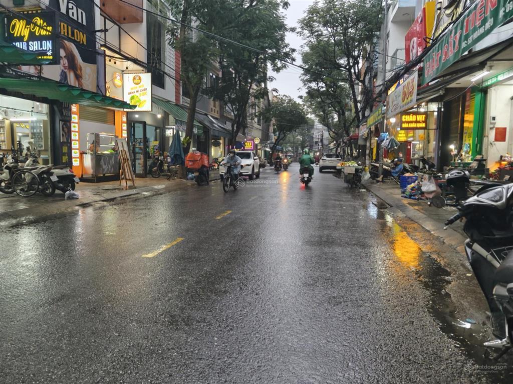 Mt hoàng diệu gần chợ, 75m2 ngang 4.8m, 2 tầng móng trụ kiên cố.