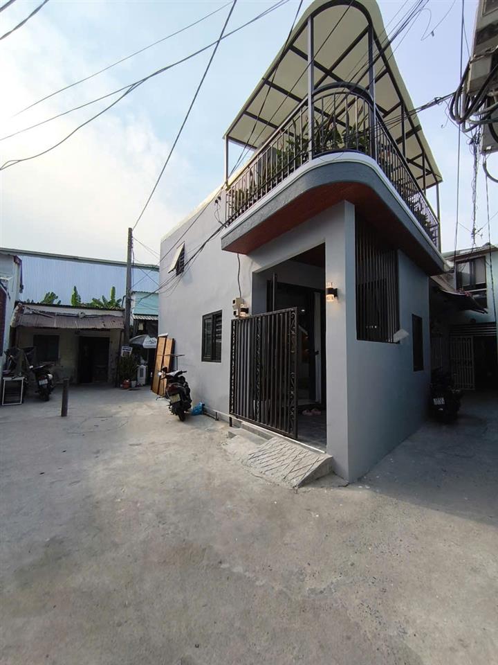 #  Trưng Nữ Vương, Sân Cực Rộng, 3 mặt thoáng, 48.9m2, 2 tầng mới, 3PN, Full Nội Thất,