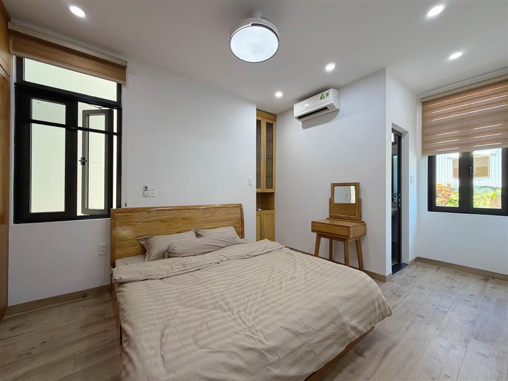 # Nhà kiểu Biệt Thự mini gần Như Nguyệt, Góc 2 mặt thoáng, 78.7m2, ngang 6.5m, 3 tầng,