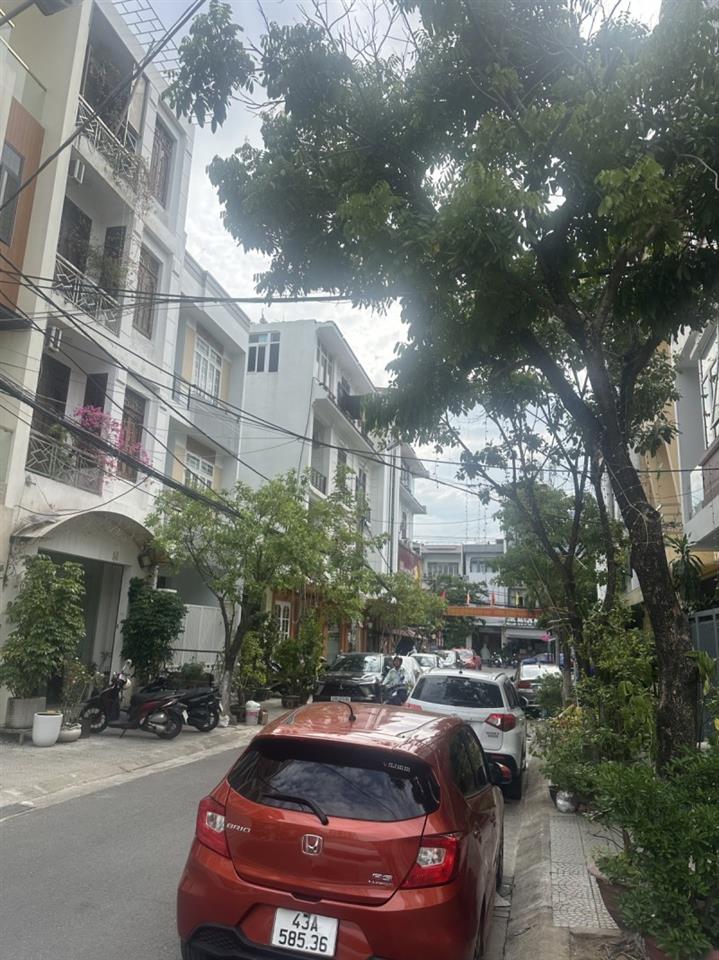 # Đường nhánh Núi Thành, 120m2, 3 tầng, đi bộ ra Trần Thị Lý, Bạch Đằng