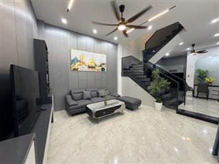 # 50m ra MT Tiểu La, Ô tô đậu đỗ vài bước, 51m2, ngang 4.5m, 3 tầng mới, 3PN, 5.x tỷ