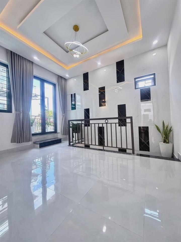 # Lô Góc kiệt nhựa Nguyễn Phước Nguyên,84m2, 2 tầng 3PN + 2 căn hộ thu 7 triệu, lối đi