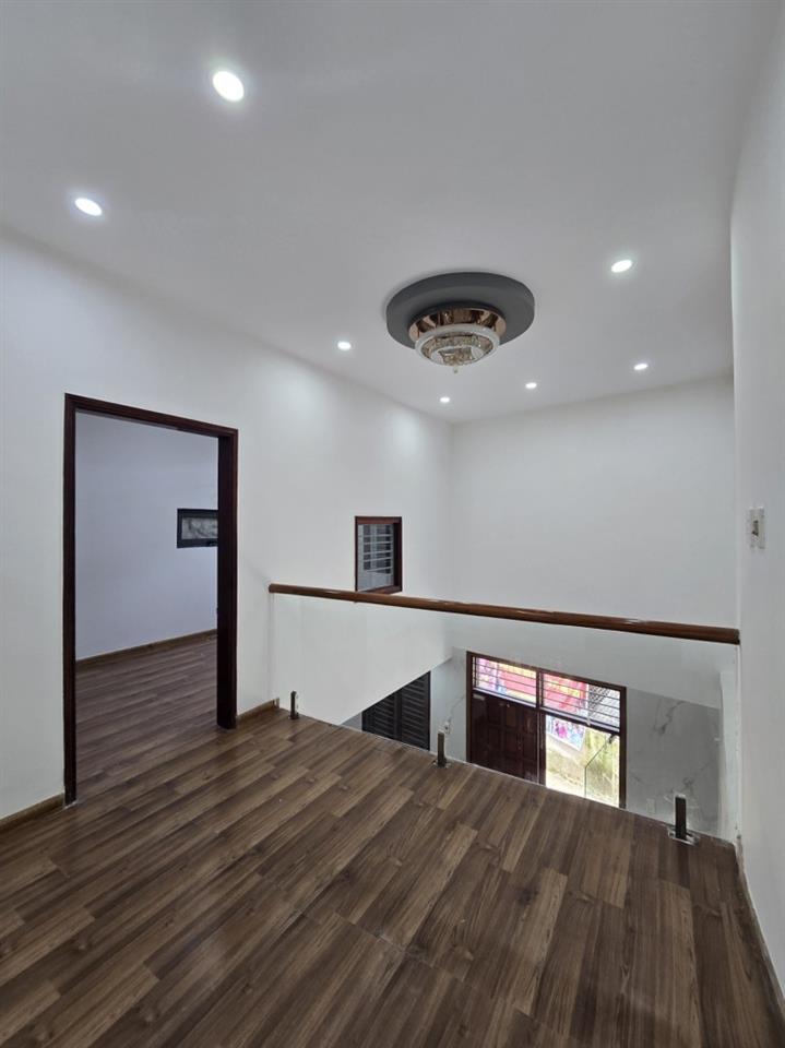 # Sát K01 Tôn Thất Đạm Ô tô đậu 20m, 62m2, ngang 5.5m 3 tầng, 4.x tỷ vừa