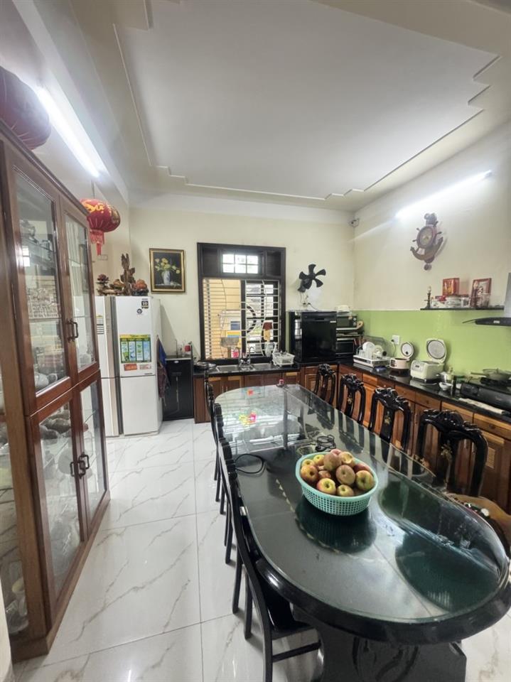 # Góc 2 Mặt Tiền, View Thăng Long, 241m2, ngang 15m, ~76tr/m2
