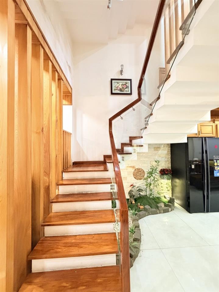 # MT Đường 7.5m TT Đà Nẵng, 86m2, 4 tầng Nội Thất Cao Cấp, Giảm Sâu 3.5 tỷ.