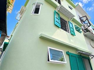 # lô góc, hàn mặc tử, 3.5 tầng cứng, 3pn 3wc, ô tô đậu 20m, 2.6 tỷ