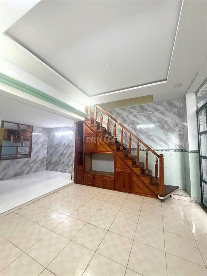 ♣ gần Phạm Văn Nghị, DH Duy Tân, 50m2 ngang 5m, 2 tầng, 3PN