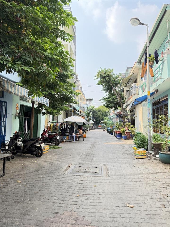 Bán nhà riêng tại đường 3, bình hưng hòa a, q.bình tân, 3,68 tỷ, 32m2, đẹp nhiều tiện ích