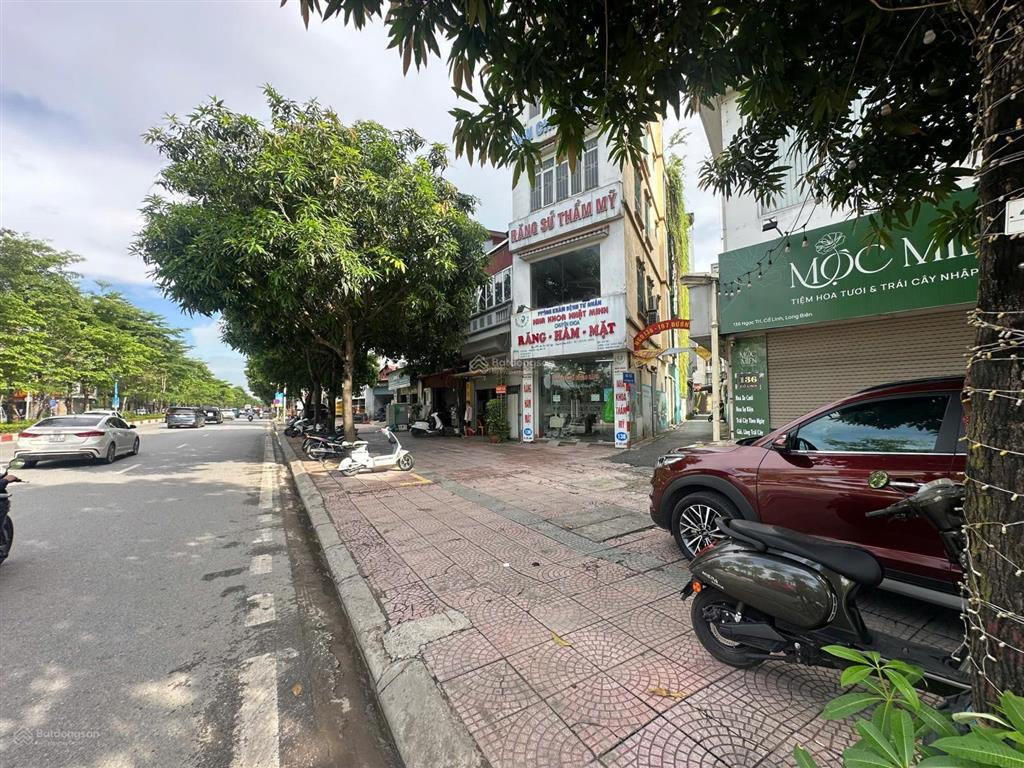 Bán đất thổ cư đối diện công viên hồ điều hòa thạch bàn vị trí đắc địa.