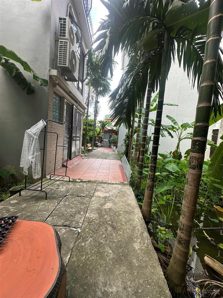 Bán đất thổ cư đối diện công viên hồ điều hòa thạch bàn vị trí đắc địa.