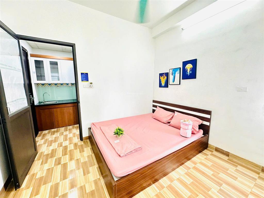 Phòng 1n1k  1 phút ra chợ phùng khoang  ngõ 67 phùng khoang, trung văn, từ liêm