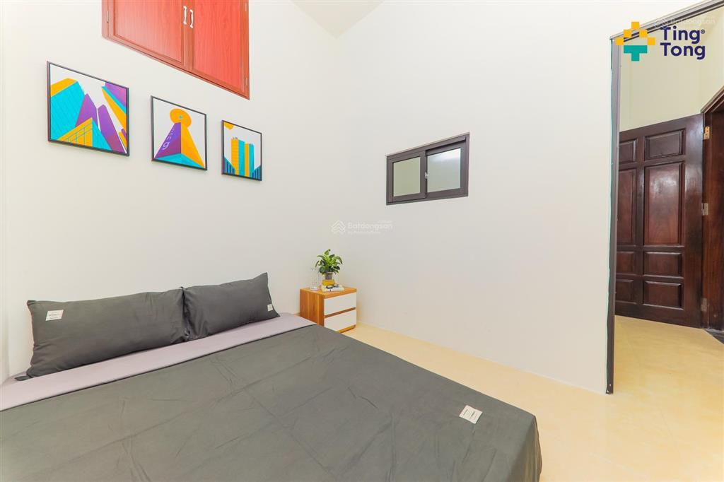 1 ngủ 1 khách có ban công  cuối đường chiến thắng  gần bệnh viện quân y 103  ô tô đỗ cửa