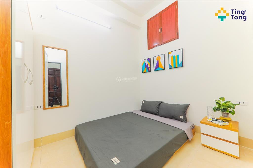 1 ngủ 1 khách có ban công  cuối đường chiến thắng  gần bệnh viện quân y 103  ô tô đỗ cửa